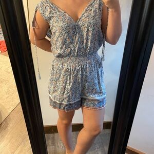 Tjmaxx romper, still has the tags